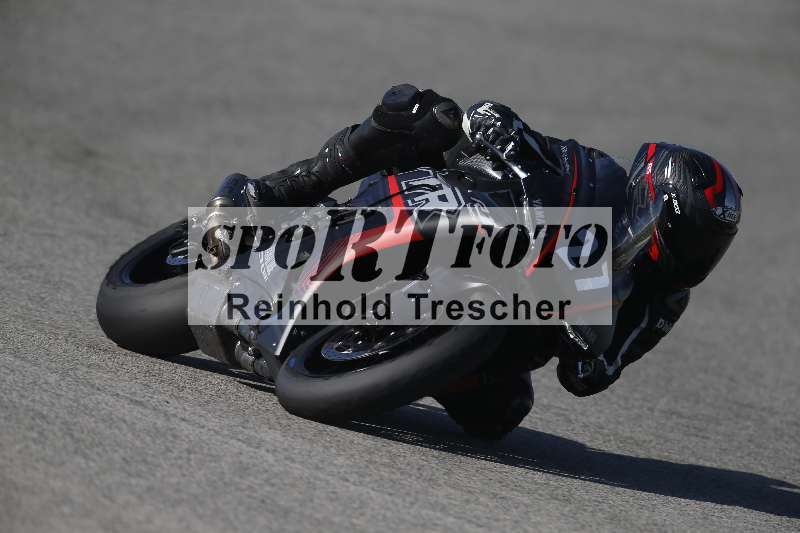 /Archiv-2024/02 29.01.-02.02.2024 Moto Center Thun Jerez/Gruppe schwarz-black/27